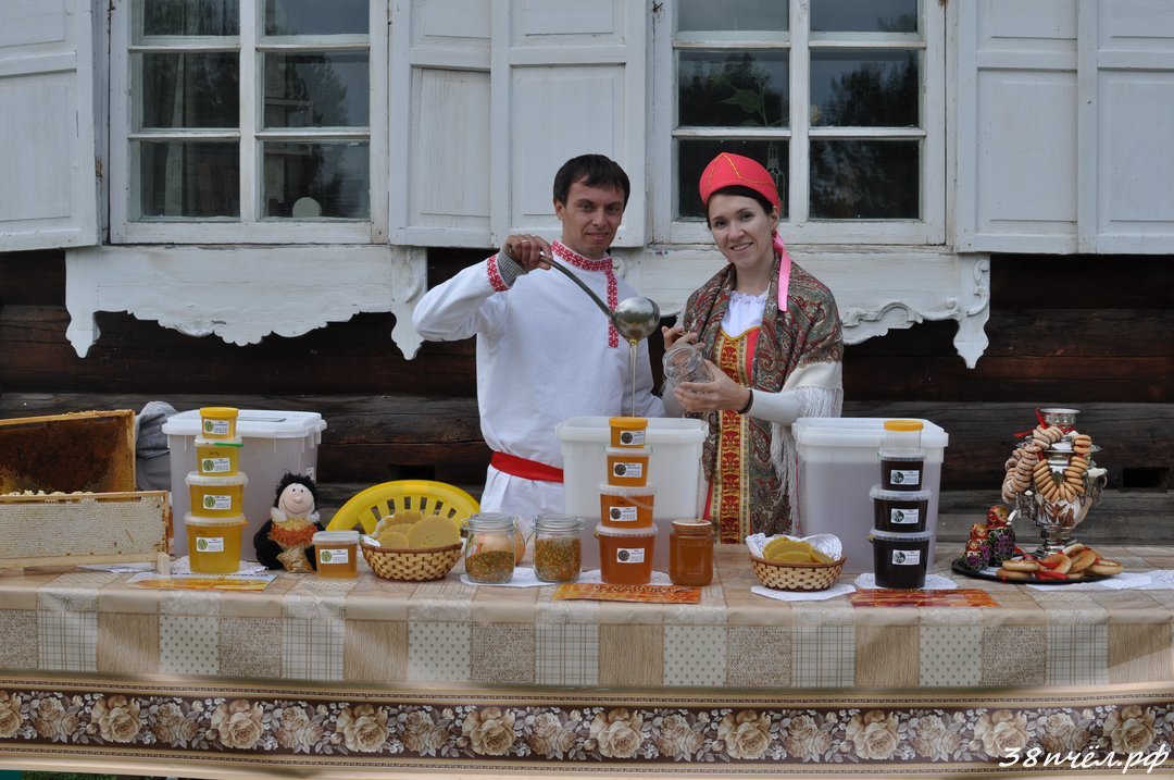 ярмарка мёда в Тальцах 2016