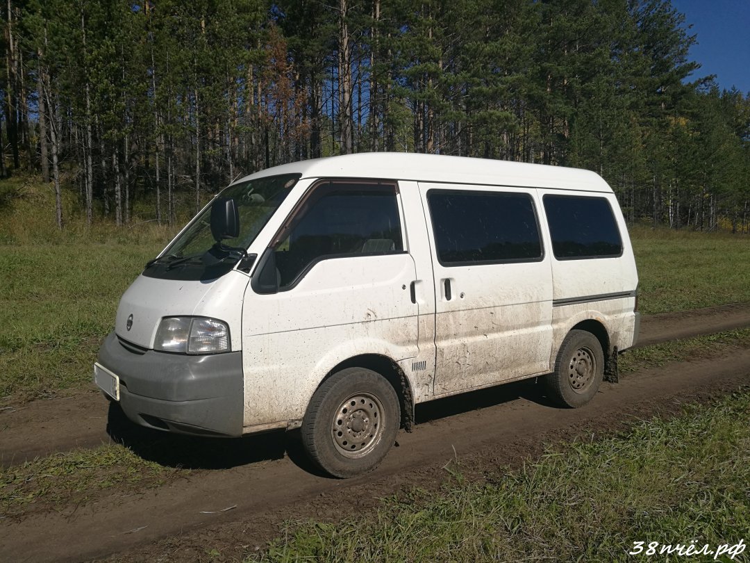 Nissan Vanette - машина пчеловода